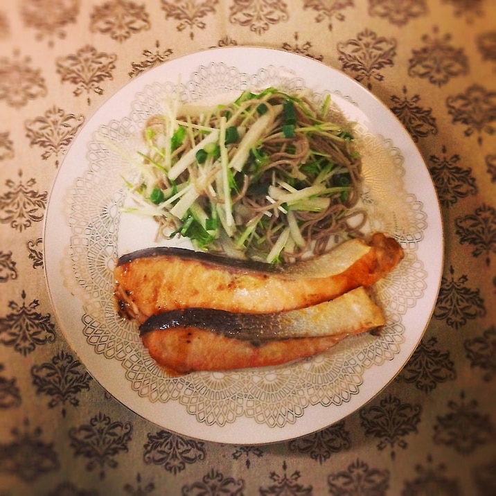 サーモンの味噌焼き 蕎麦と水菜のサラダ添え レシピ 作り方 By くっく マニアン 楽天レシピ サーモンの味噌焼き 蕎麦と水菜のサラダ添え レシピ 作り方 By くっく マニアン 楽天レシピ